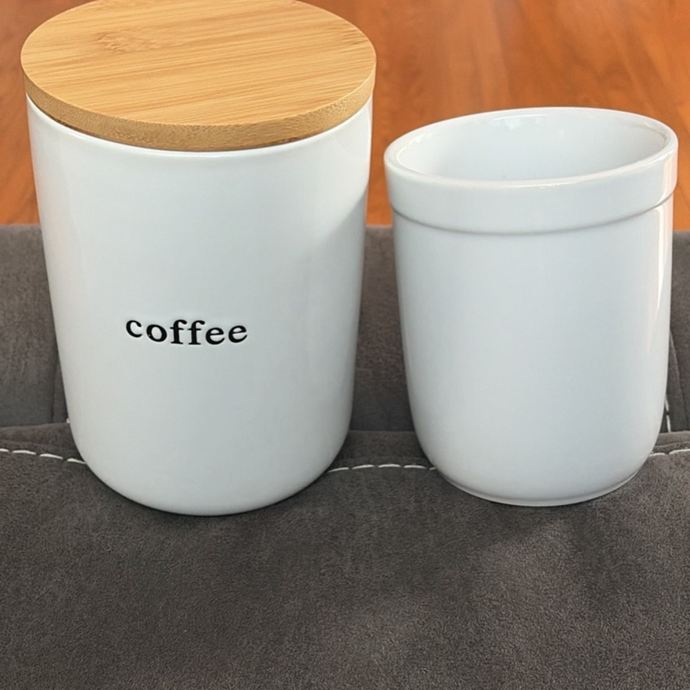 ☕️🤎☕️ WHITE COFFEE CANISTER & UTENSIL HOLDER